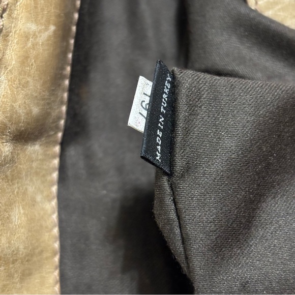 Miu Miu Beige Leather Clutch With Crystal Heart Charm - Picture 6 of 10